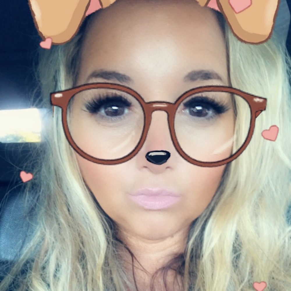 Meet your Posher, Pina